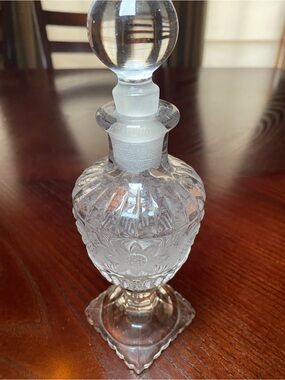 Vintage Clear Imperial Pressed Glass Decorative Perfume Bottle with Round Stoppe